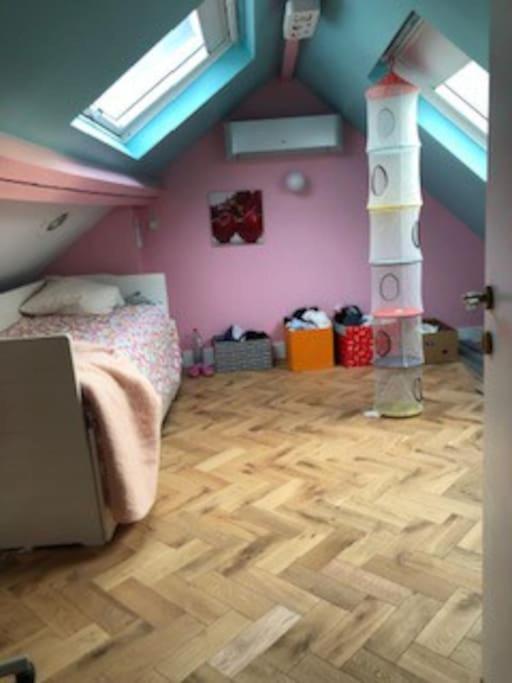 Stay In Maison De Metre In Etterbeek Brussels Exterior photo