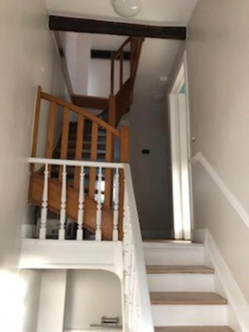 Stay In Maison De Metre In Etterbeek Brussels Exterior photo